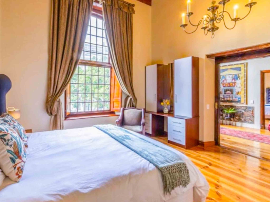 7 Bedroom Property for Sale in Bo Kaap Western Cape
